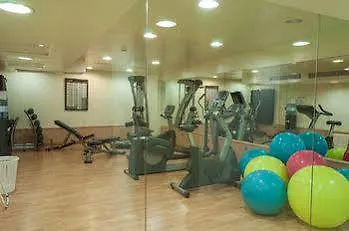 Готель Guadalmina