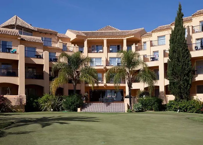 فندق Guadalmina 4*